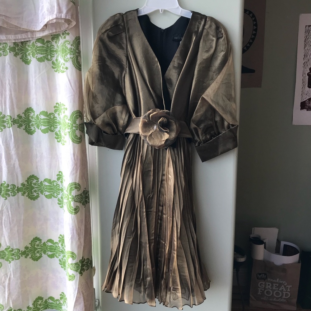 Gold Metallic Vintage 80s Fun Party Dress